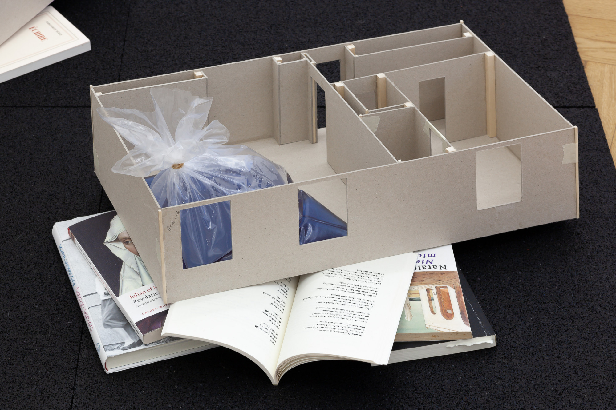 Miriam Stoney, Between Dwelling, 2022 (Price on request)